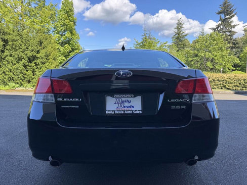 Used 2011 Subaru Legacy 3.6R Limited w/ Popular Equipment Group 2C image 9