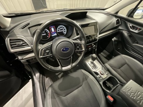 Used 2022 Subaru Forester Premium image 15