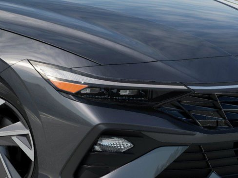New 2025 Hyundai Elantra Sport image 21