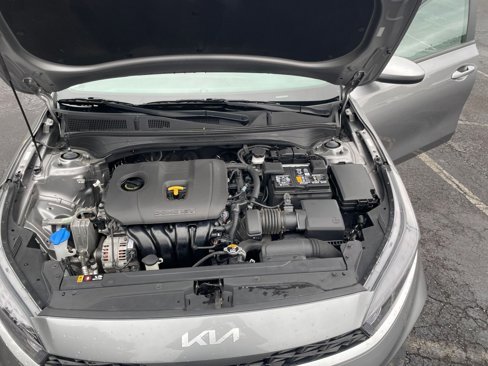 Used 2023 Kia Forte LXS image 28