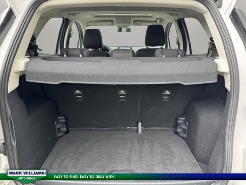 Used 2022 Ford EcoSport SE w/ SE Convenience Package image 24