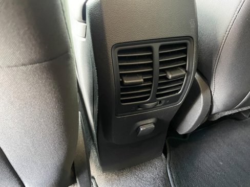 Used 2018 Ford Escape SE image 14