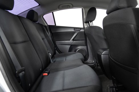 Used 2011 MAZDA MAZDA3 i Sport image 22