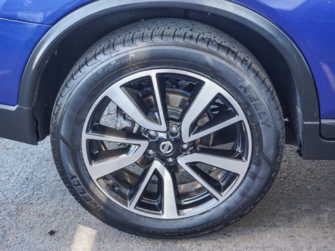 Used 2019 Nissan Rogue SL image 11