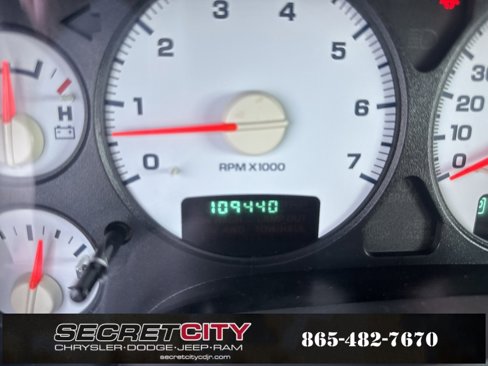Used 2004 Dodge Ram 1500 Truck SLT image 35