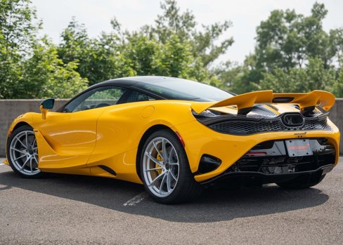 New 2025 McLaren 750S image 11
