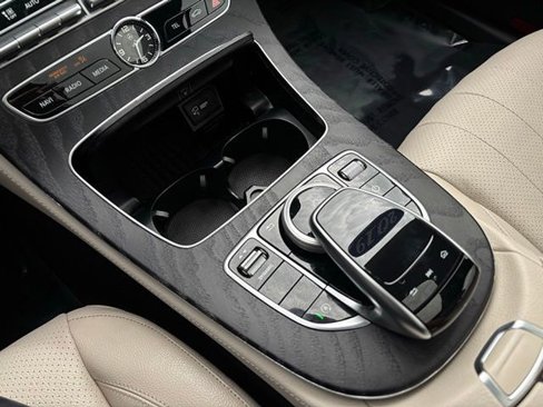 Used 2020 Mercedes-Benz E 350 4MATIC Sedan image 28