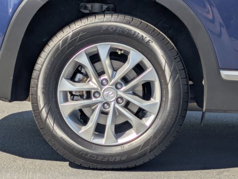 Used 2019 Hyundai Santa Fe SEL image 9