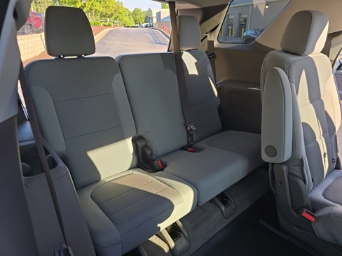 Used 2019 Chevrolet Traverse LT image 12