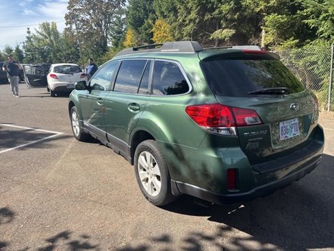 Used 2012 Subaru Outback 2.5i Premium w/ All-Weather Pkg image 5