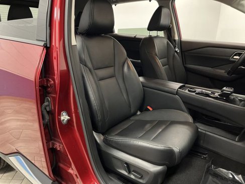 Used 2021 Nissan Rogue SL image 31
