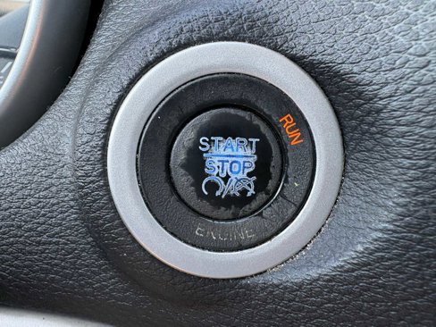 Used 2012 Dodge Journey Crew w/ Flexible Seating Group image 20