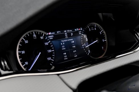 Used 2023 Land Rover Range Rover Evoque R-Dynamic S image 27