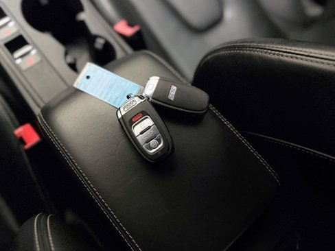 Used 2010 Audi S5 Prestige image 24
