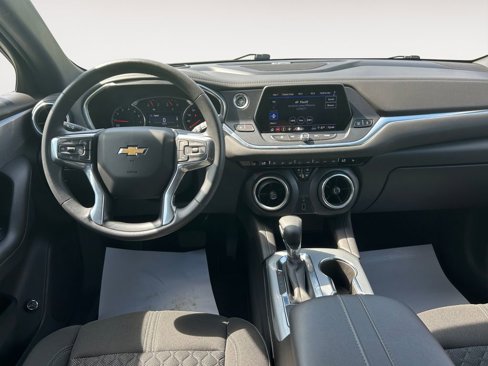 Used 2022 Chevrolet Blazer LT image 19