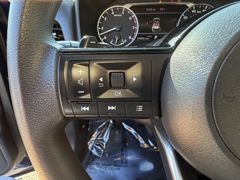 Used 2023 Nissan Rogue SV image 23