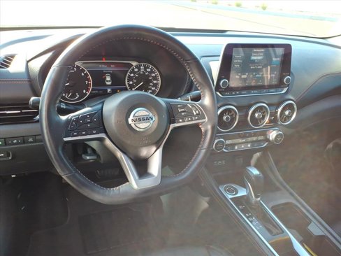 Used 2021 Nissan Sentra SR w/ SR Premium Package image 10