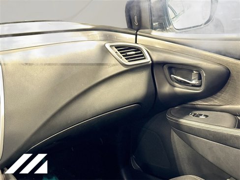 Used 2018 Nissan Murano SV image 22
