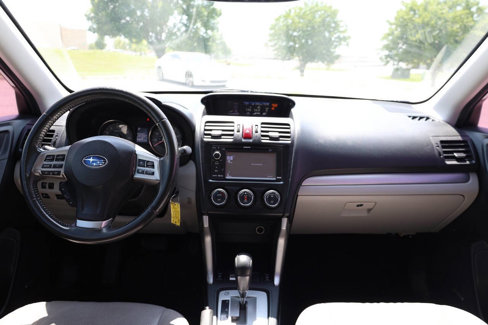 Used 2015 Subaru Forester 2.5i Limited image 14