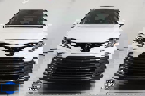 Used 2022 Toyota Camry LE image 59