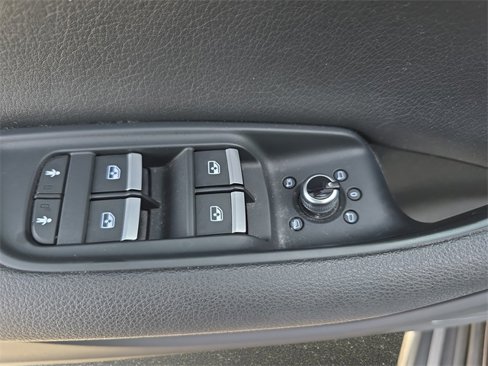 Used 2018 Audi Q7 3.0T Prestige image 32