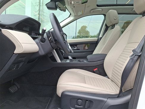 Certified 2025 Land Rover Discovery Sport S image 14