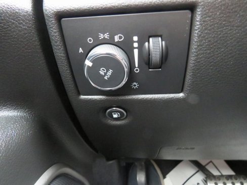 Used 2018 Jeep Grand Cherokee High Altitude image 21