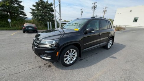 Used 2015 Volkswagen Tiguan SE image 5