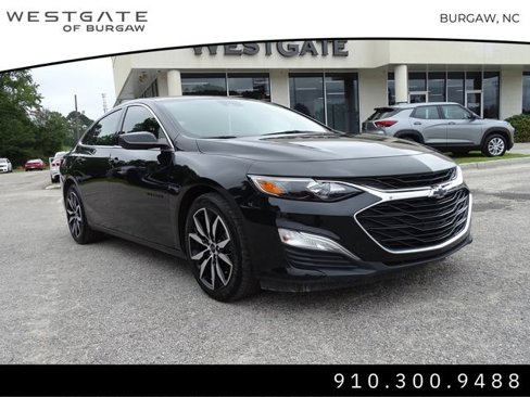 Used 2022 Chevrolet Malibu RS image 2