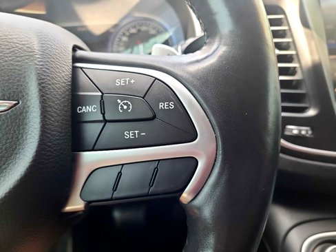 Used 2016 Chrysler 200 C w/ Sun & Sound Group image 22
