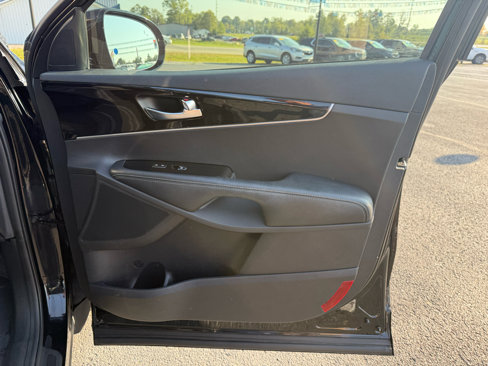 Used 2019 Kia Sorento LX image 20