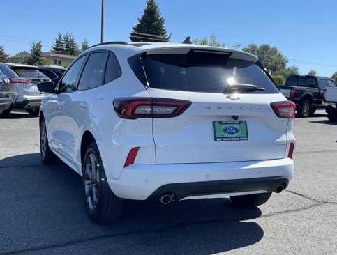 Used 2023 Ford Escape ST-Line w/ Tech Pack #1 image 3