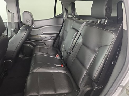 Used 2017 GMC Acadia SLT image 29