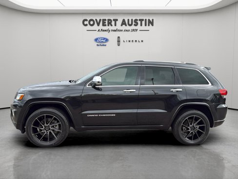 Used 2015 Jeep Grand Cherokee Overland image 2
