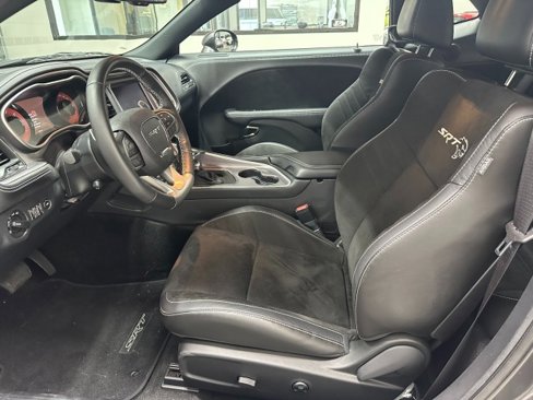Used 2022 Dodge Challenger SRT Hellcat image 31