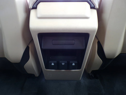 Used 2017 Land Rover Discovery Sport HSE image 44
