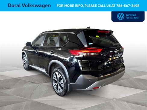 Used 2023 Nissan Rogue SV image 6