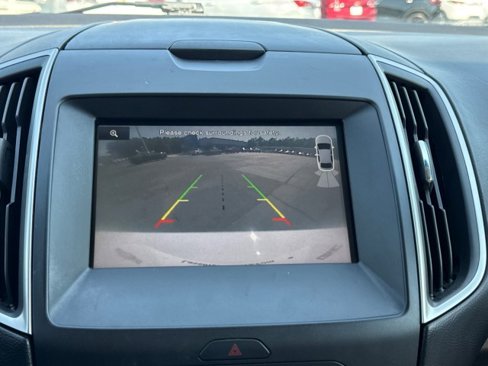 Used 2015 Ford Edge SEL w/ Equipment Group 201A image 24