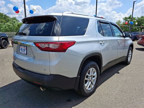 Used 2018 Chevrolet Traverse LT image 25