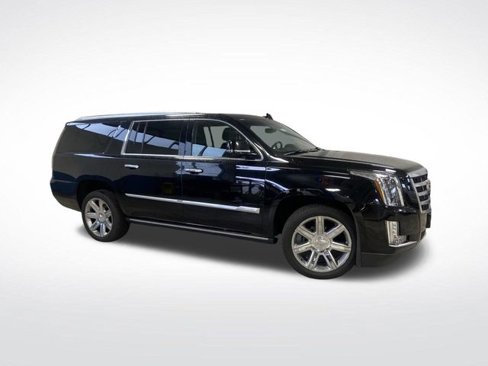 Used 2018 Cadillac Escalade ESV Premium Luxury image 45