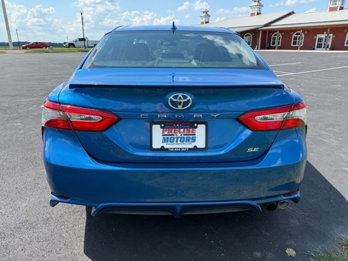 Used 2019 Toyota Camry SE image 6