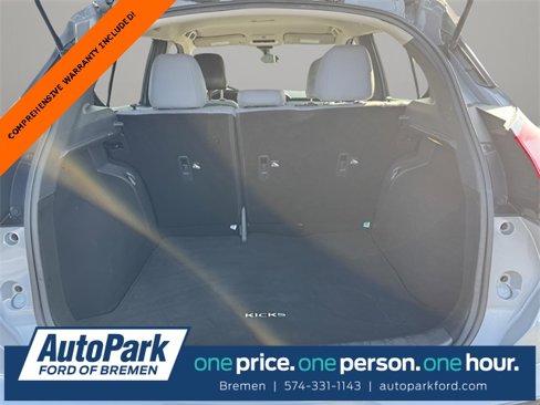 Used 2023 Nissan Kicks SR w/ SR Premium Package image 9