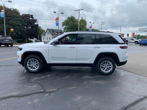 New 2025 Jeep Grand Cherokee Laredo X w/ Luxury Tech Group I image 5