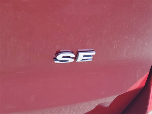 Used 2020 Ford EcoSport SE w/ SE Convenience Package image 10