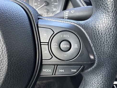 Used 2023 Toyota Corolla LE image 24