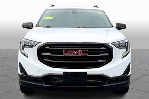Used 2020 GMC Terrain SLE w/ Driver Convenience Package image 3