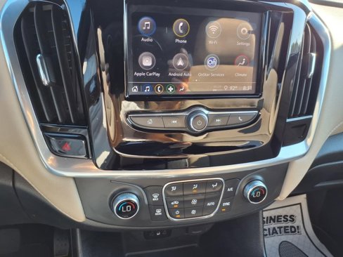 Used 2023 Chevrolet Traverse LS w/ Safety Package image 13