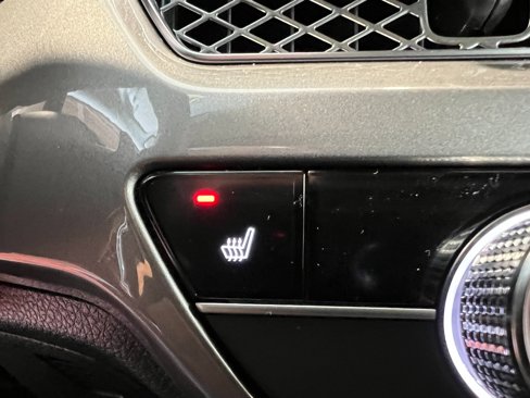 New 2025 Acura Integra image 23