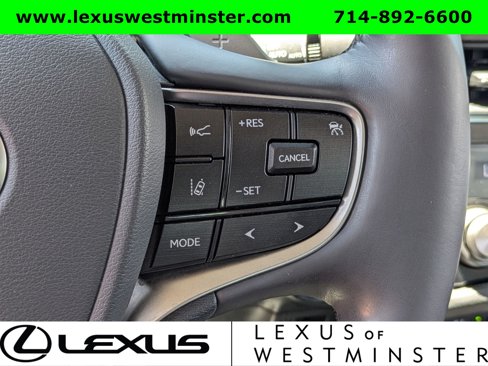 Certified 2024 Lexus ES 300h w/ Premium Package image 23