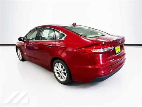 Used 2019 Ford Fusion SEL image 7